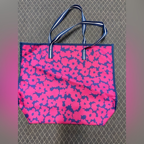 New Estée Lauder tote - Picture 2 of 4